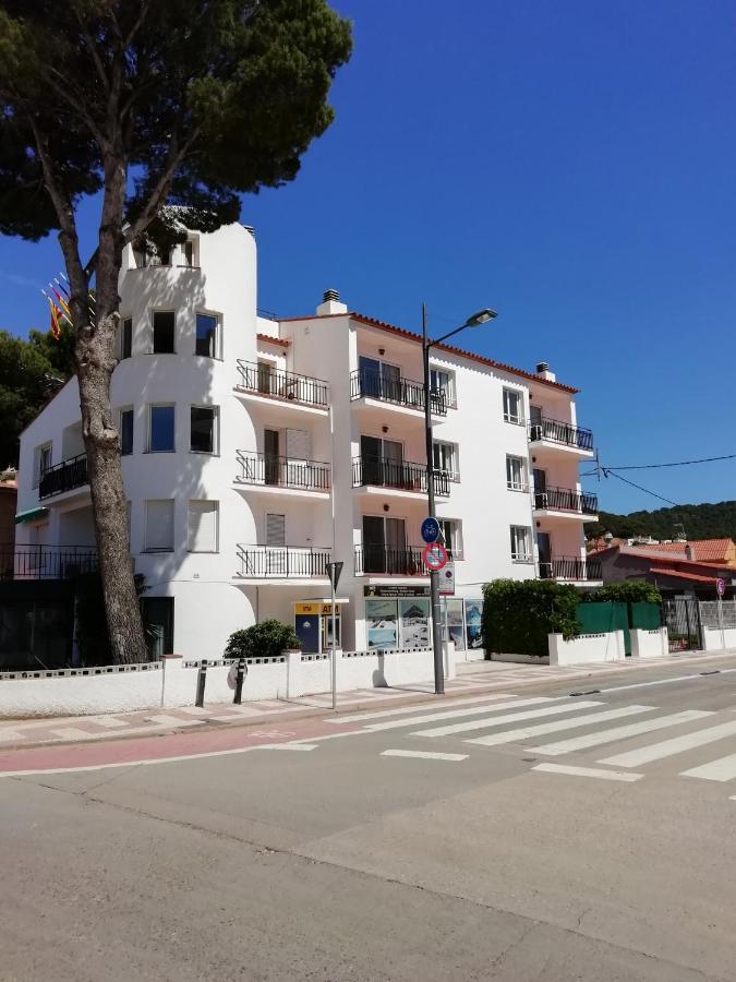 Trill Noray Apartamentos L'Estartit Kültér fotó