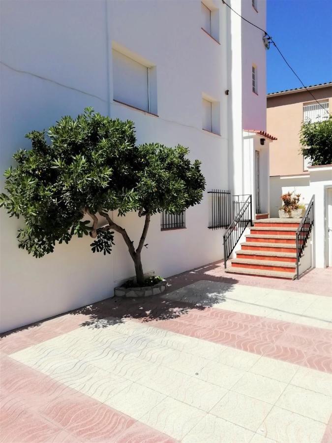 Trill Noray Apartamentos L'Estartit Kültér fotó
